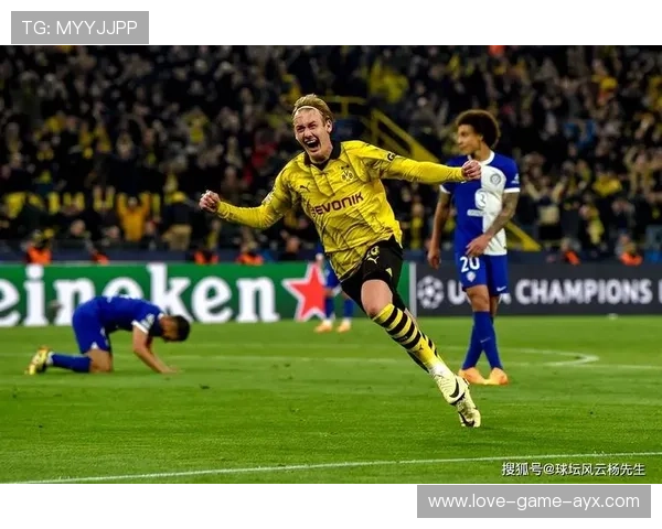 多特持续通过移动拉开对方阵型,布兰特创造空间